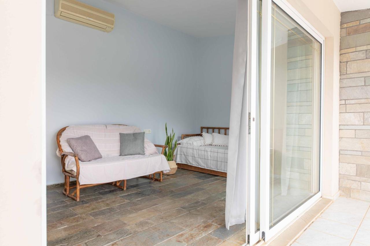 Villa Melenia For Family Holidays By The Beach Agia Pelagia Kythira المظهر الخارجي الصورة